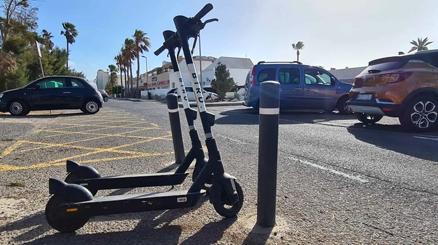 Elektrische scooters zonder officiële vergunning verwijderd