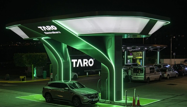 Eerste elektrische tankstation van de Canarische Eilanden geopend in Vecindario