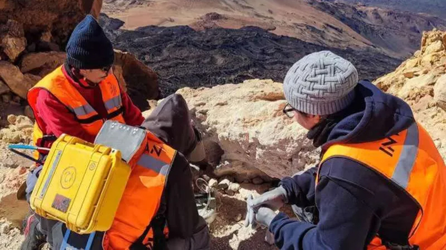 Wetenschappers op scherp omdat de grond bij de Teide met één centimeter is gestegen