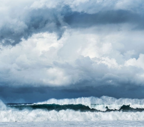 Gele en oranje weerswaarschuwingen voor een DANA-storm die de Canarische Eilanden nadert