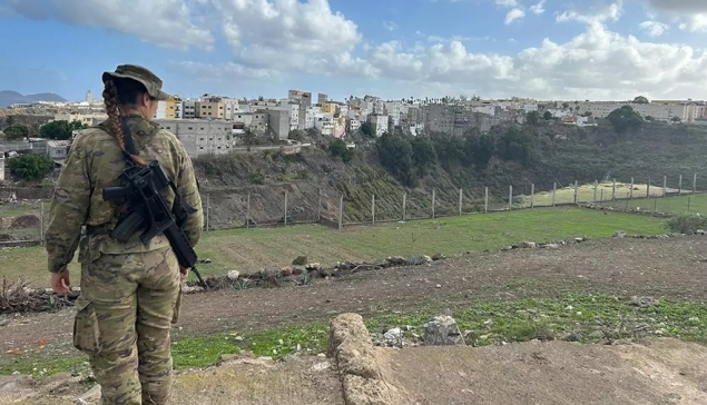 Het Spaanse leger patrouilleert deze augustus in het zuiden van Gran Canaria: extra veiligheid voor de bewoners van het eiland